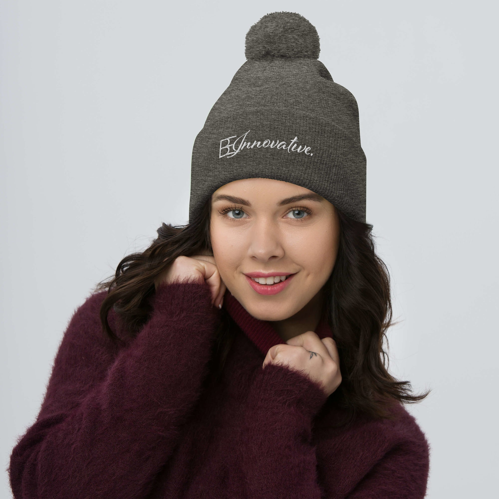 BE INNOVATIVE Pom-Pom Beanie