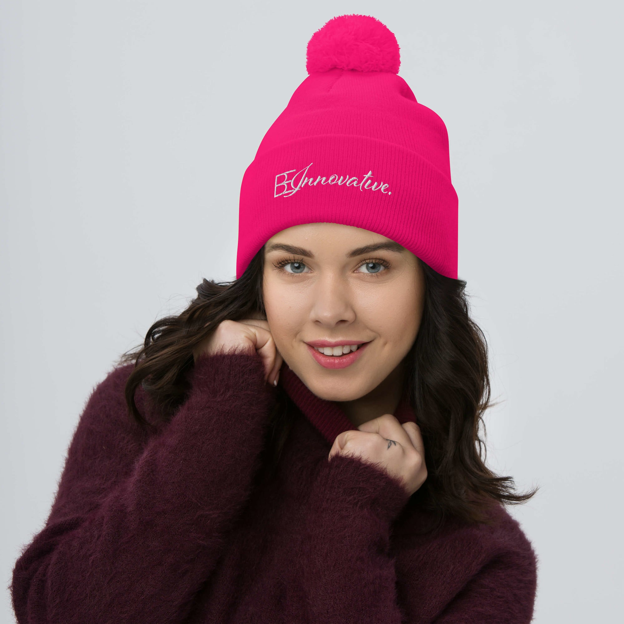 BE INNOVATIVE Pom-Pom Beanie