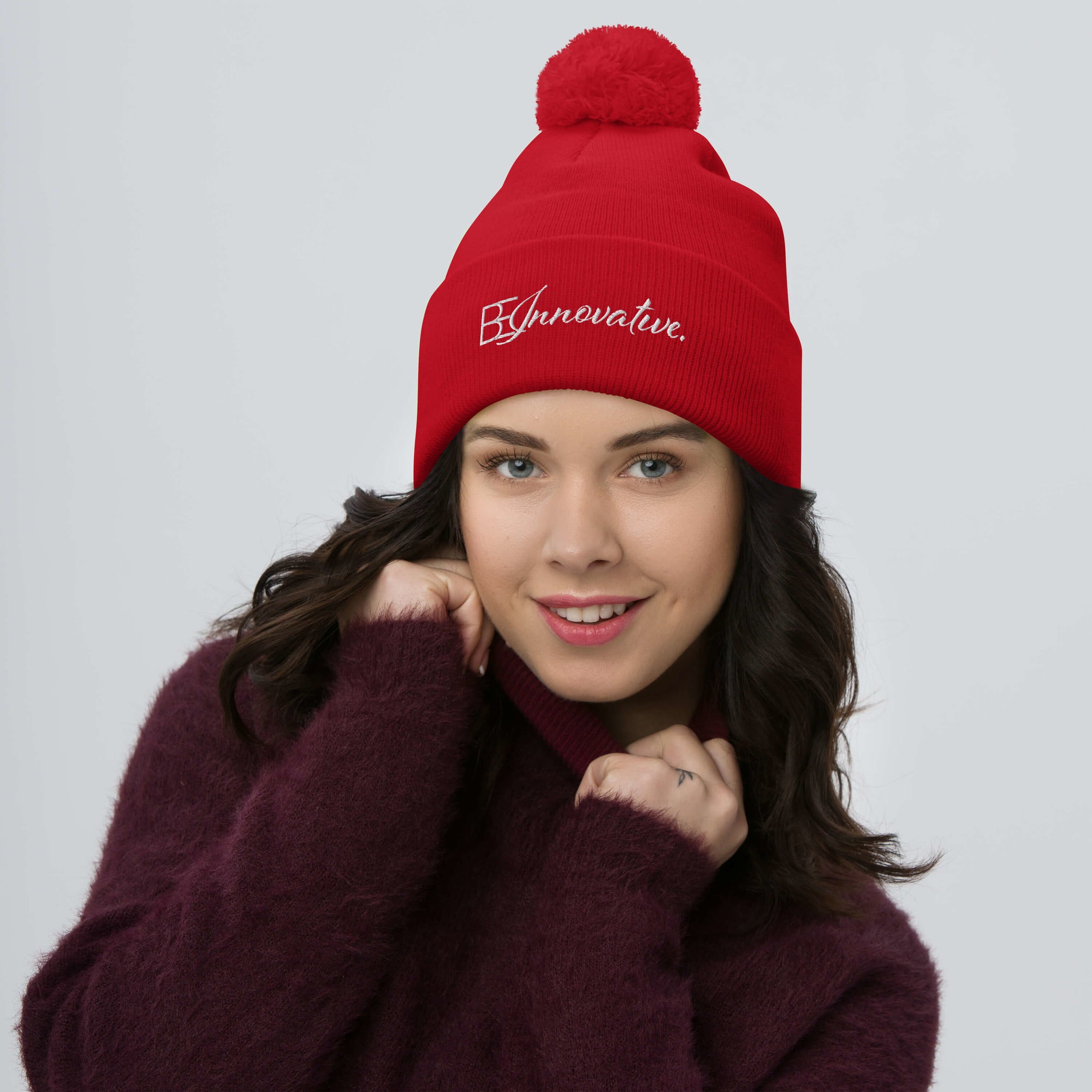 BE INNOVATIVE Pom-Pom Beanie